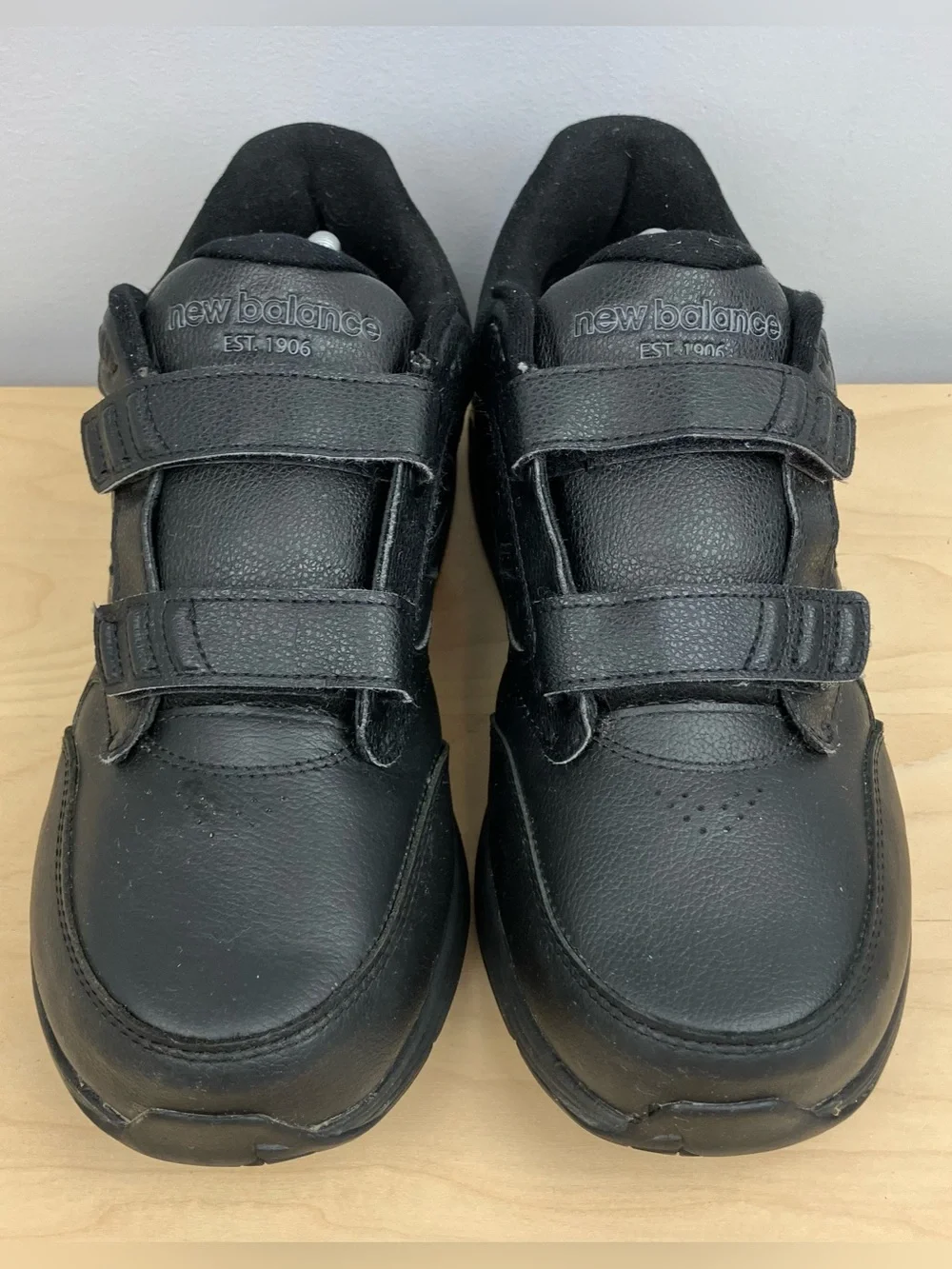 New Balance Men’s Size 9.5 6E (Extra Wide) 928v3 Black Leather Walking Shoes